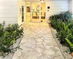 607 Ocean Dr - Photo 14