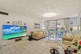 2871 Somerset Dr - Photo 8