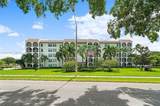 250 20th St - Photo 1