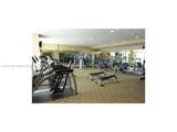 2525 3 AV - Photo 13
