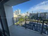 800 Parkview Dr - Photo 13