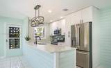 560 High Point Dr - Photo 1