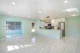 560 High Point Dr - Photo 3