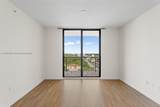 888 Douglas Rd - Photo 21