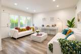 35 Edgewater Dr - Photo 2