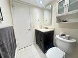1009 Harwood C - Photo 15