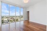 2020 Bayshore Dr - Photo 22