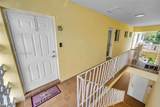 9281 Bay Harbor Dr - Photo 10