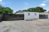 636 14th Ter - Photo 2