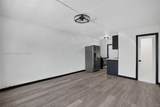 636 14th Ter - Photo 5