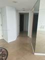 5025 Collins Ave - Photo 24