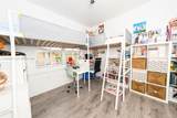 11101 83rd St - Photo 16