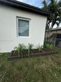 951 32nd St - Photo 20