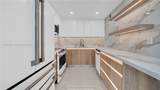 1623 Collins Ave - Photo 12