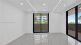 1623 Collins Ave - Photo 14