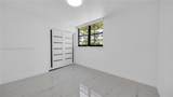 1623 Collins Ave - Photo 21