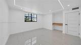 1623 Collins Ave - Photo 24