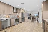 711 Riverside Dr - Photo 5
