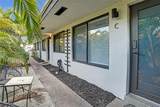 754 40th St - Photo 2