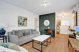 754 40th St - Photo 3