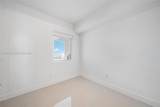 2020 Bayshore Dr - Photo 14