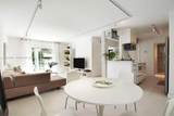 201 Jefferson Ave - Photo 2