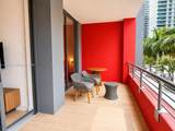 90 32nd St - Photo 4