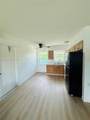 2423 Jeffcott St - Photo 3