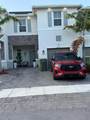 827 18th St - Photo 1
