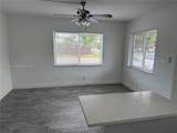495 43rd Ct - Photo 3