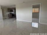 101 51st Pl - Photo 5