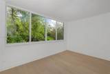 445 195th St - Photo 4