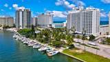 5401 Collins Ave - Photo 43