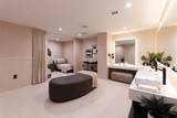15901 Collins Ave - Photo 30