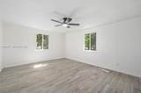 3185 Crumpacker St - Photo 9