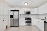3855 Island Club Cir - Photo 19