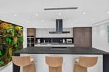 2301 Collins Ave - Photo 3
