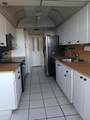 1100 Saint Charles Pl - Photo 4