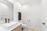 300 Pointe Dr - Photo 52