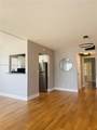 21 Windsor B - Photo 4