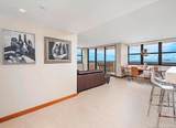 2555 Collins Ave - Photo 19