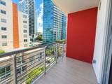 90 32nd St - Photo 2