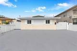 329 18th St - Photo 3