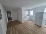 959 5th St - Photo 3