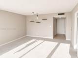 2030 Ocean Dr - Photo 2