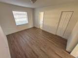 9937 Three Lakes Cir - Photo 36