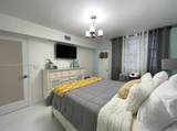335 Collins Ave - Photo 5