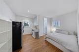 439 15th St - Photo 16