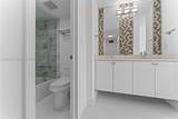 7135 Collins Ave - Photo 33