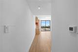 90 32nd St - Photo 16